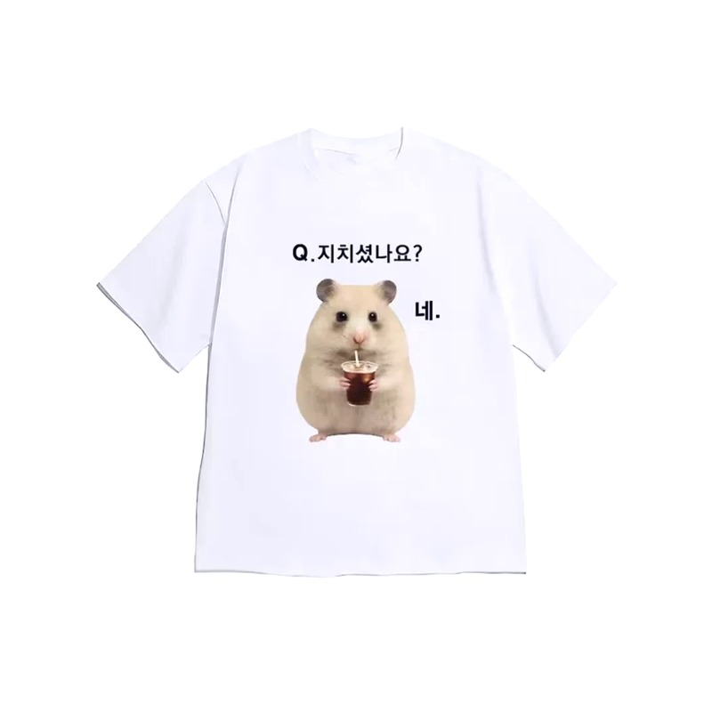 Korean Men Lifestyle - เสื้อยืดพิมพ์ลายแฮมสเตอร์ขนฟู สไตล์เกาหลี ลำลอง โอเวอร์ไซส์ สตรีทแวร์ แขนสั้น
