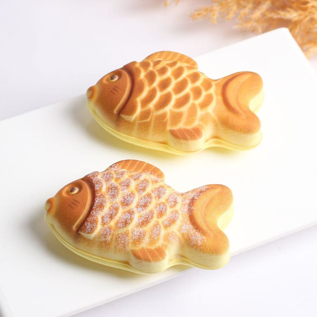 1 ชิ้น ของเล่นบีบคลายเครียดรูป - Tteokbokki Rice Cake บทวิจารณ์และราคา